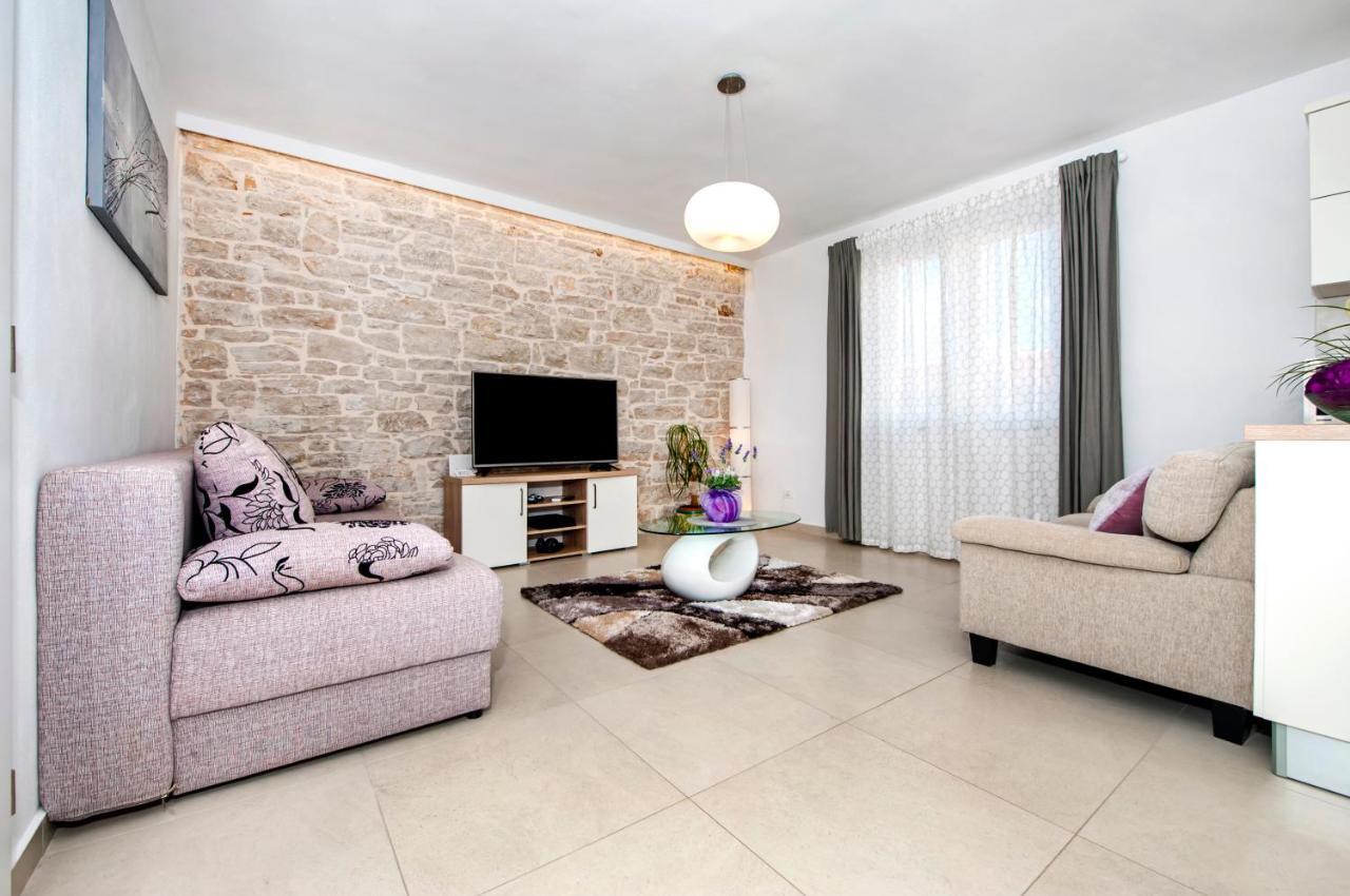 Holiday Home - Casa Di Antonio Kanfanar Dış mekan fotoğraf