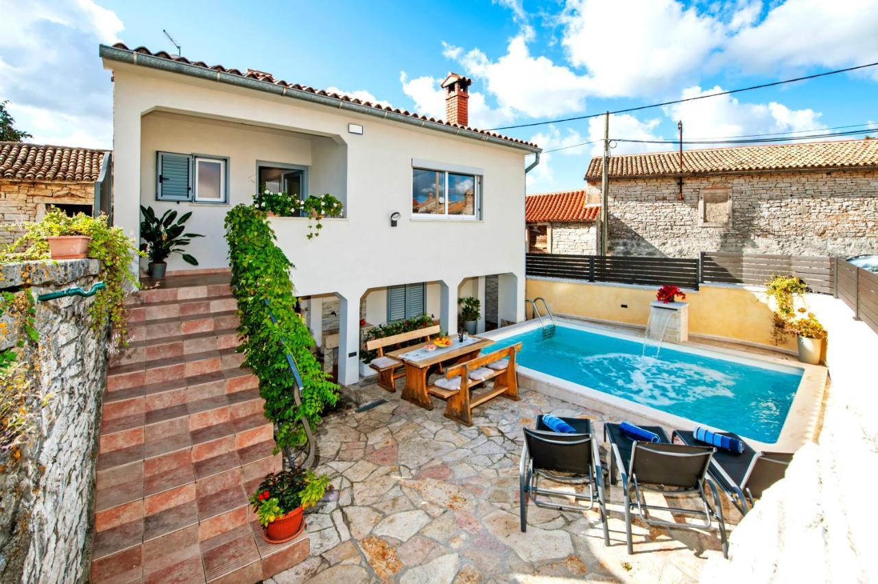 Holiday Home - Casa Di Antonio Kanfanar Dış mekan fotoğraf